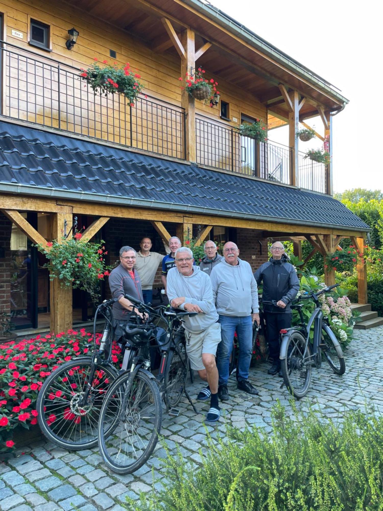 Hallerbos B&B In Bluebell Forest Halle  Kültér fotó